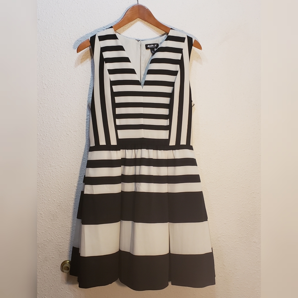 Allen B by Allen Schwartz black and white stripped